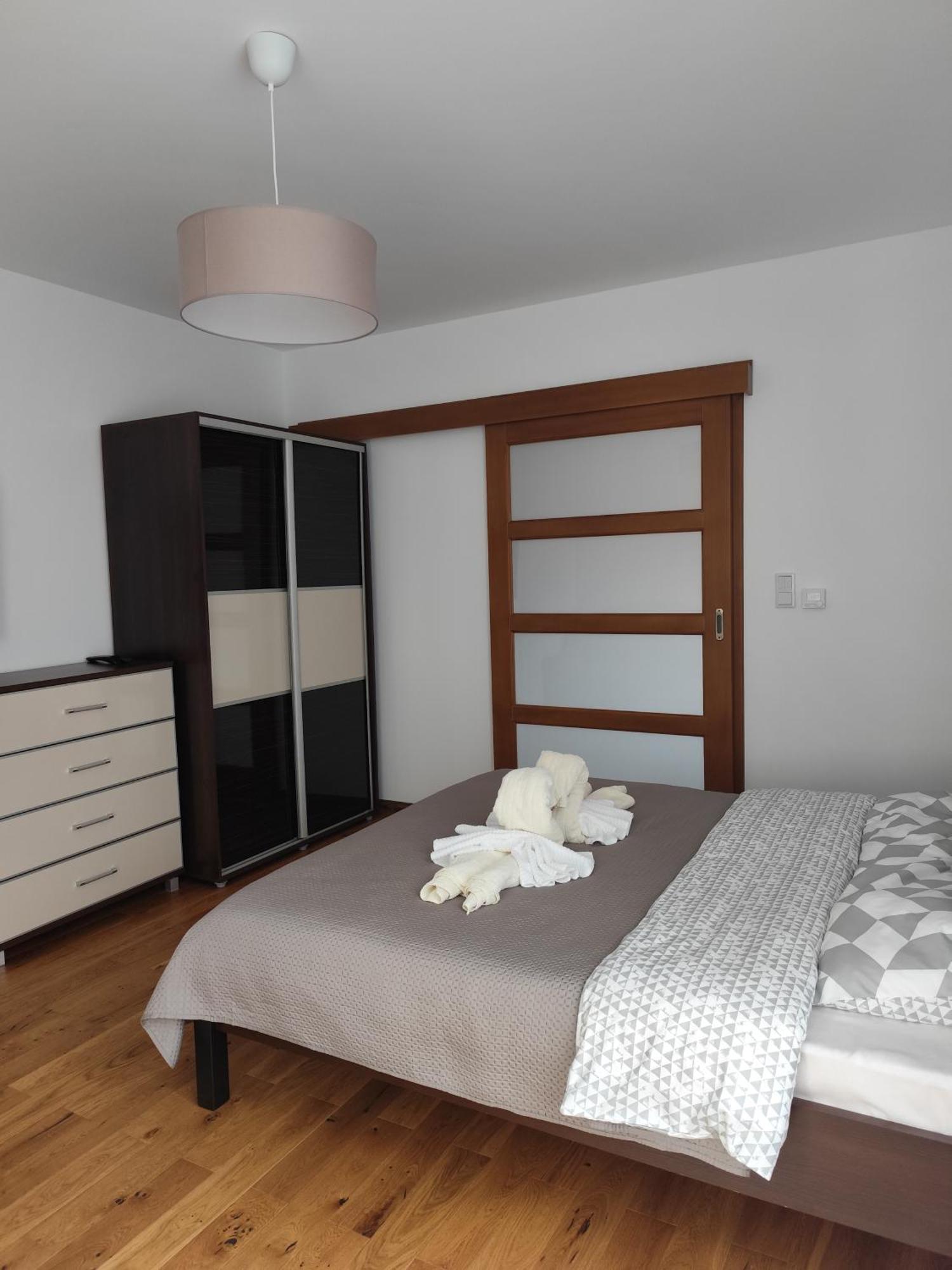 Berryblossom Estate Кросно Екстер'єр фото